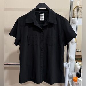 The North Face Black Short Sleeve Button Shirt Women’s Size M Hiking Gorpcore